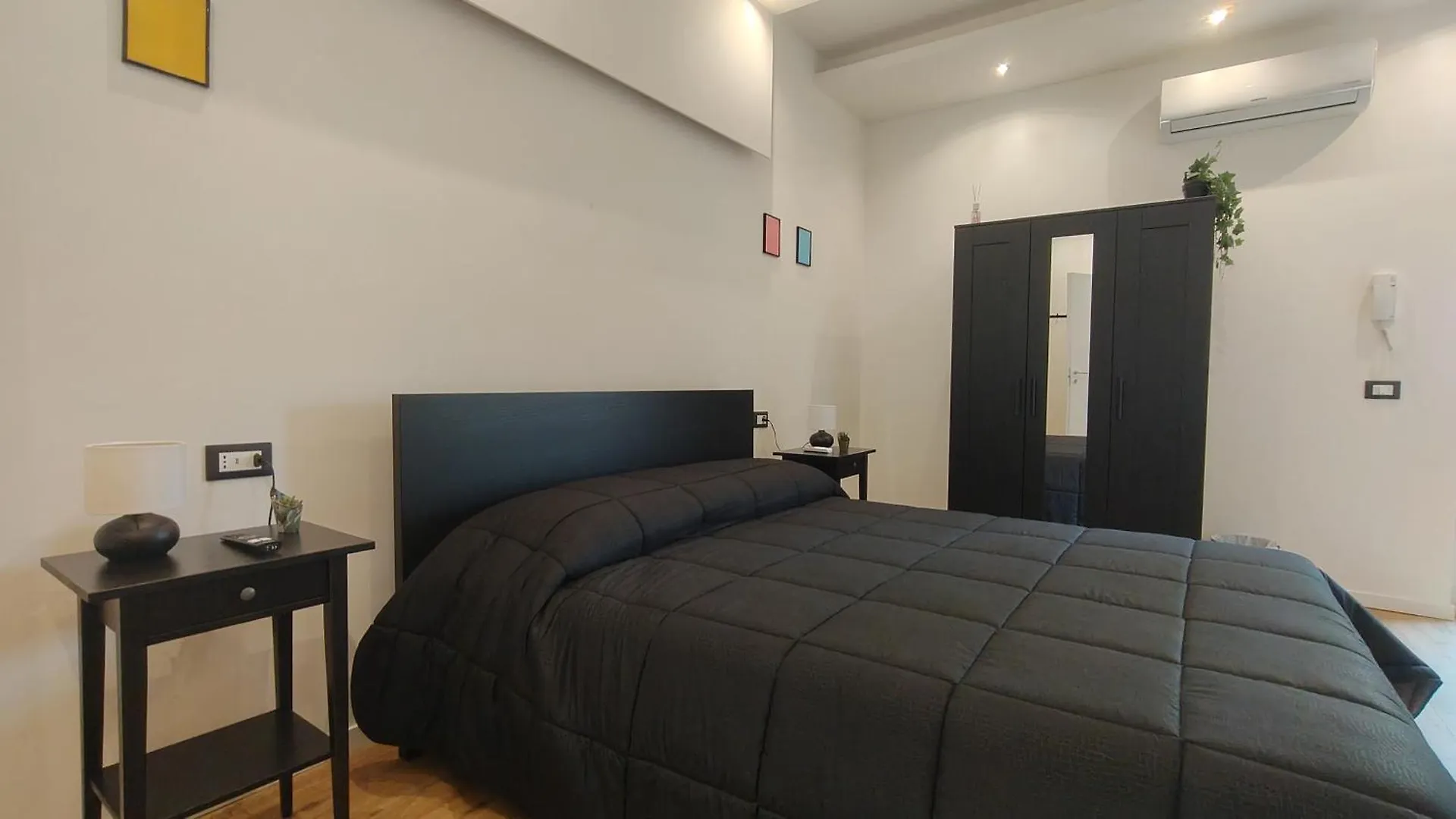 Affittacamere Zzzstation Rooms Roma